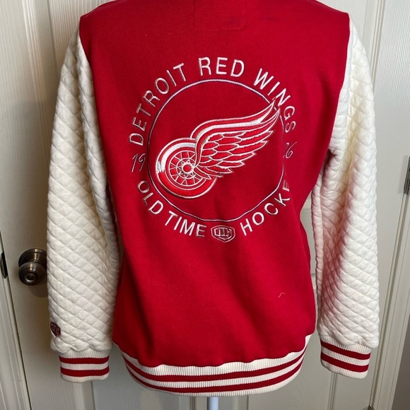 Detroit Red Wings old Time Hockey Red and White Varsity Jacket - Picture 1 of 12